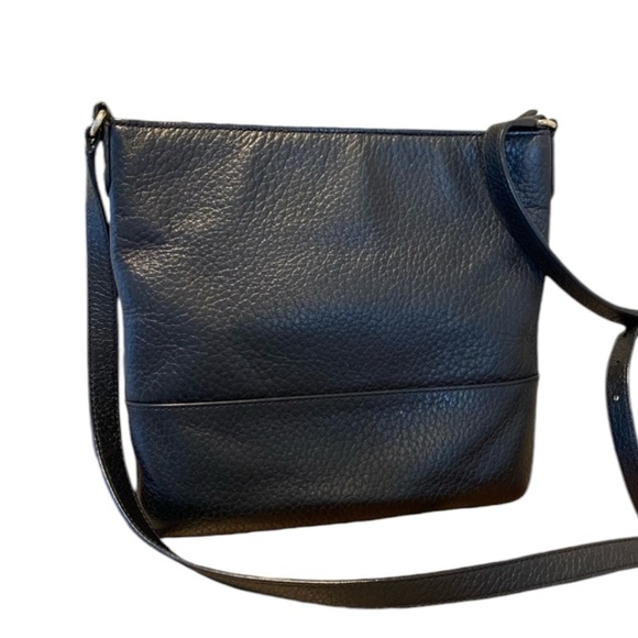 KATE SPADE Southport Avenue Cora Pebbled Leather Crossbody in Classic Black - Picture 3 of 7